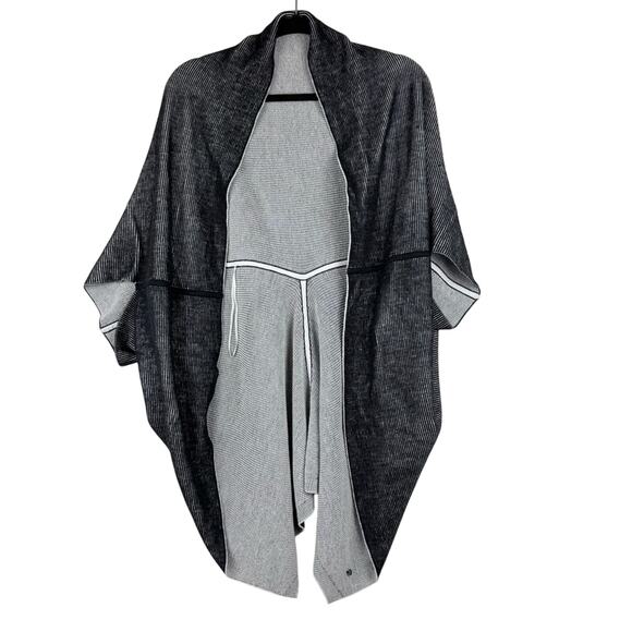 Lululemon Exaltation Wrap Merino Wool Black/Silver Ice - Yoga Gym Travel Commute - Picture 6 of 16